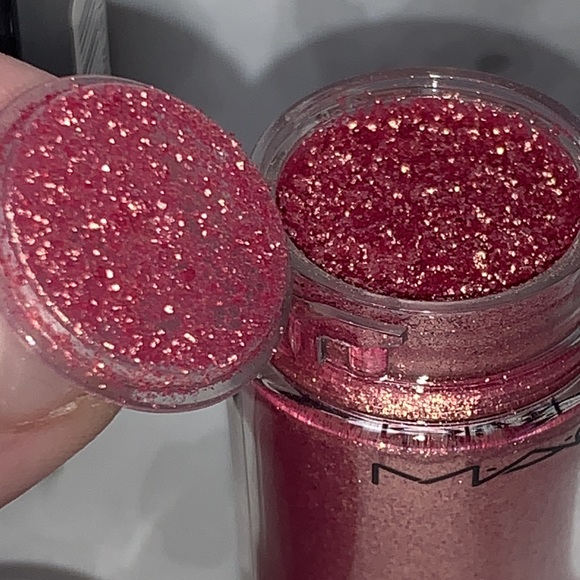 NIB Rose - MAC Pigment - Picture 7 of 16